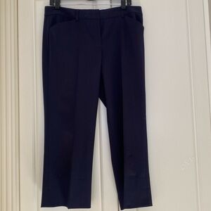 TAHARI DRESS CROPPED PANTS SIZE 10 .